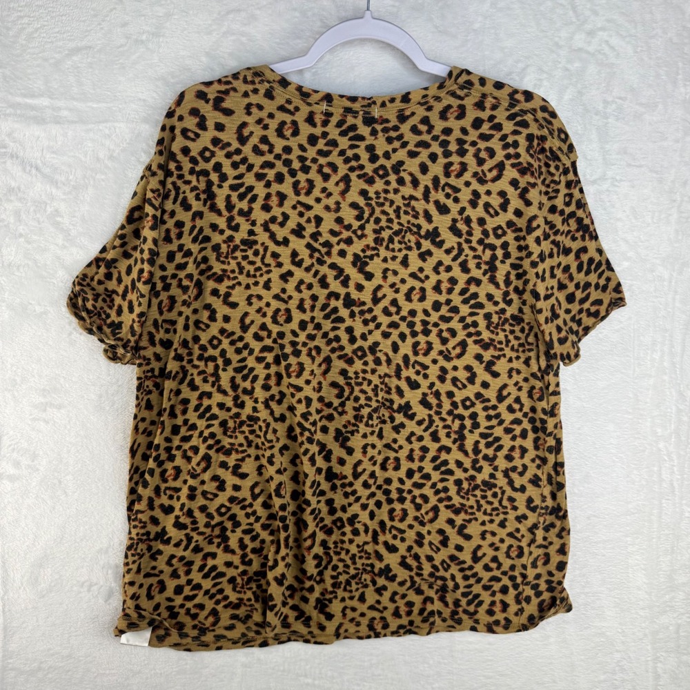 We The Free Free People Leopard Print Relaxed Fit Crew Neck Tee Shirt Medium - Picture 7 of 8